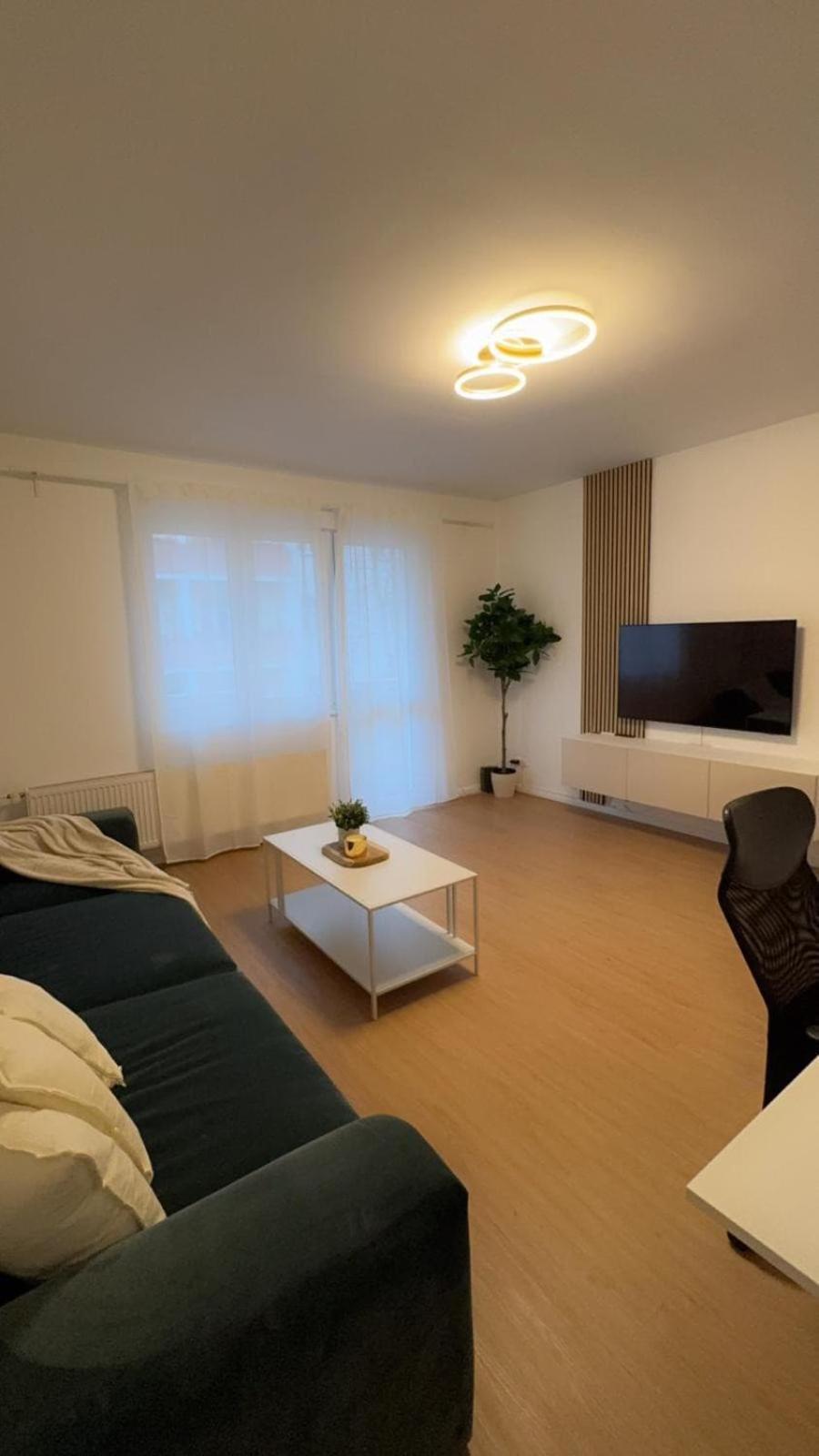 Modernes Ferienapartment In Berlin-neukoelln Appartement *